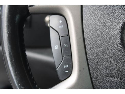 Used 2012 Chevrolet Silverado 1500 LT AWD/4WD image 18