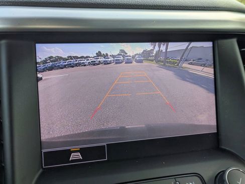 Used 2023 GMC Acadia SLT image 22