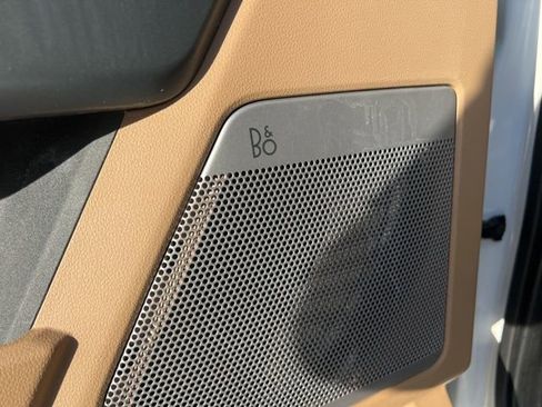 Used 2023 Ford F150 Lariat w/ Equipment Group 502A High image 16