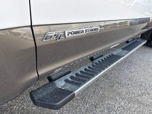 Used 2017 Ford F350 King Ranch w/ Tow Technology Bundle AWD/4WD image 7
