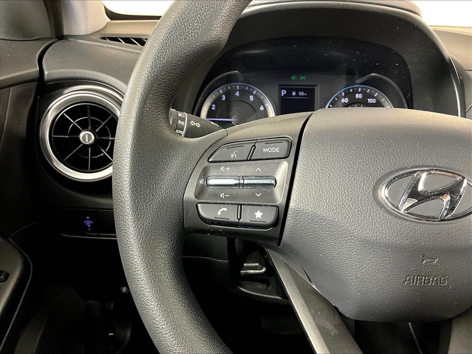 Used 2023 Hyundai Kona SEL FWD image 10