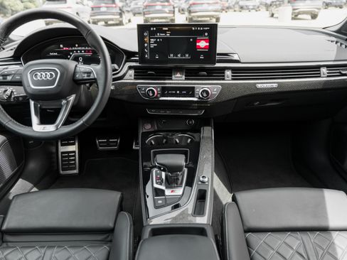Used 2025 Audi S5 Premium Plus w/ Premium Plus Package AWD/4WD image 8