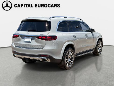 New 2026 Mercedes-Benz GLS 580 4MATIC image 5