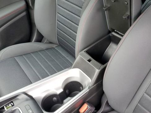 Certified 2024 Dodge Hornet GT w/ Tech Pack w/o Parking image 19