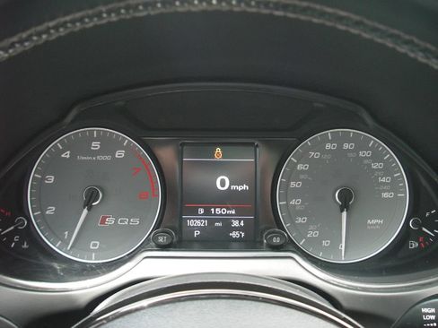 Used 2015 Audi SQ5 Premium Plus w/ Technology Package AWD/4WD image 16