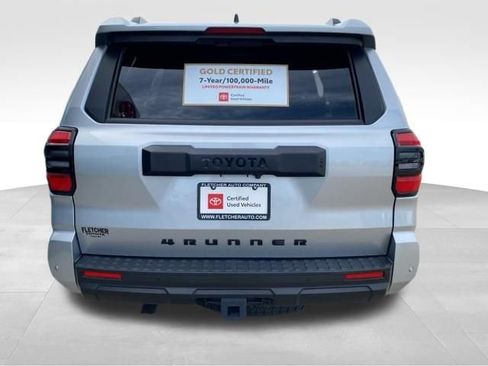 Certified 2025 Toyota 4Runner TRD Off-Road AWD/4WD image 3