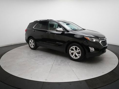 Used 2021 Chevrolet Equinox Premier image 12