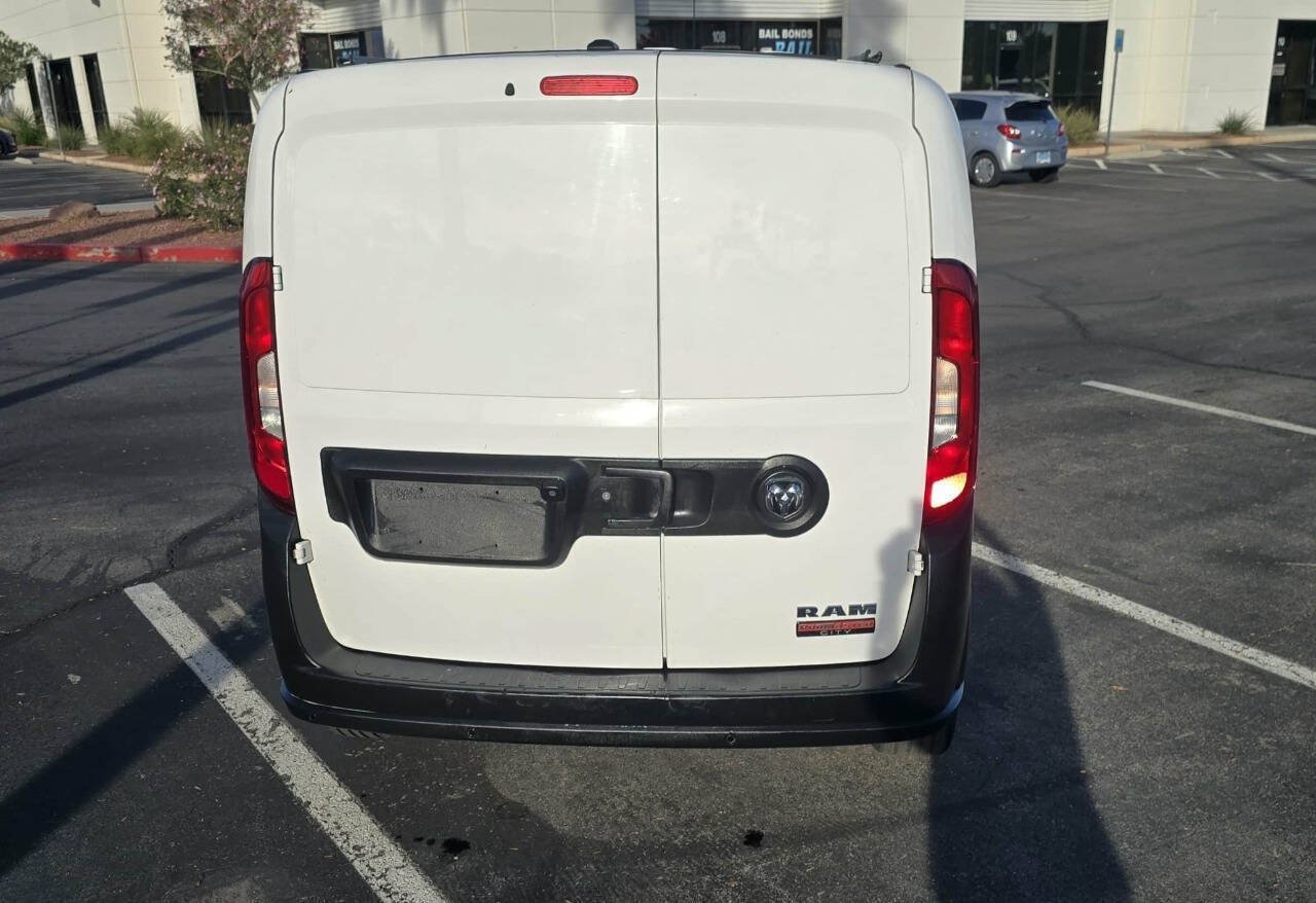 Used 2018 RAM ProMaster City Tradesman FWD image 4
