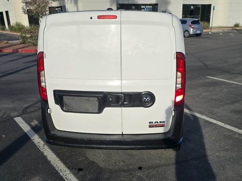 Used 2018 RAM ProMaster City Tradesman FWD image 4