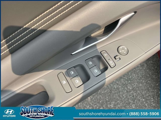 Certified 2022 Hyundai Elantra SEL w/ Convenience Package FWD image 16