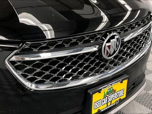 Used 2023 Buick Envision Avenir image 34