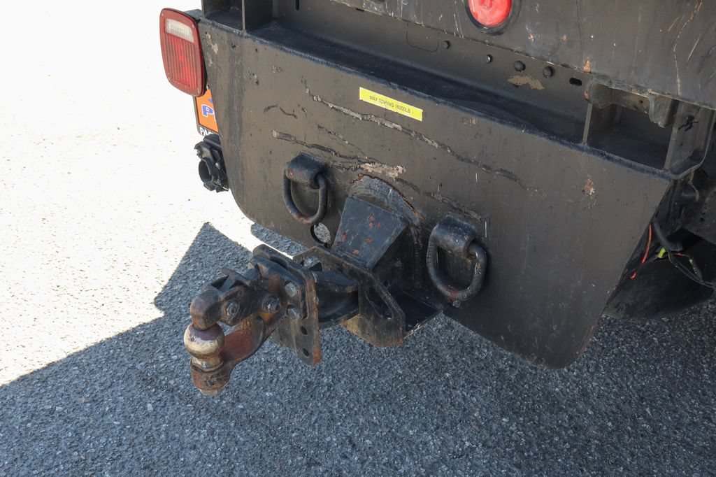 Used 2017 Ford F550 2WD Regular Cab Super Duty image 37