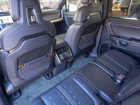 Used 2024 Rivian R1S Adventure image 18