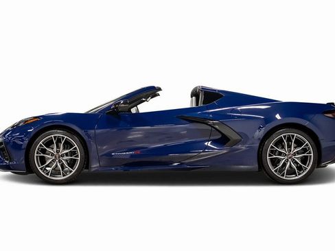 Used 2025 Chevrolet Corvette Stingray Coupe image 11