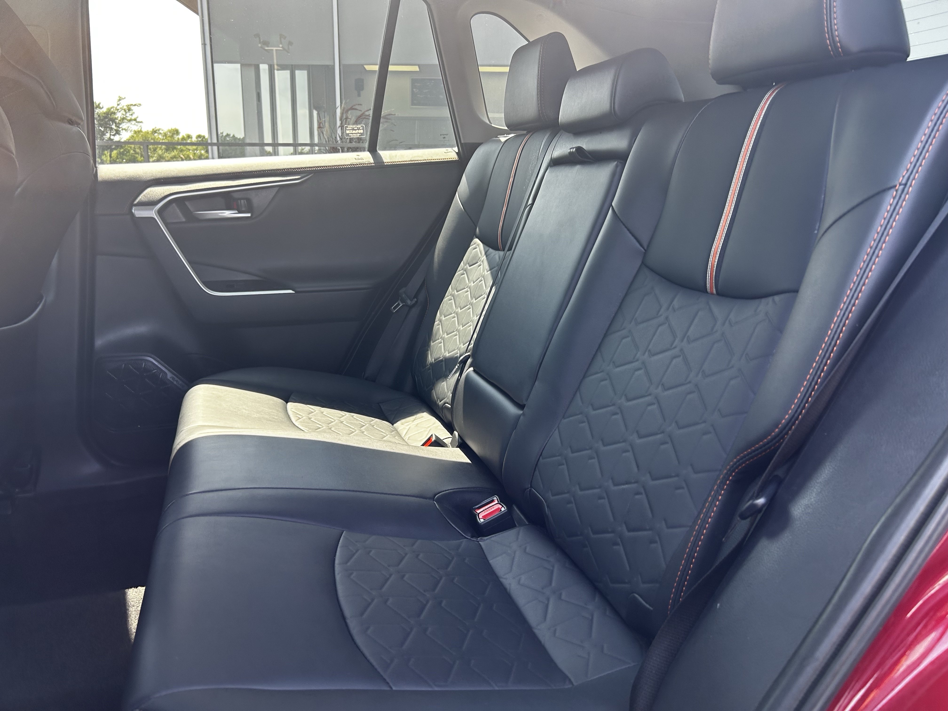 Used 2024 Toyota RAV4 Adventure AWD/4WD image 17