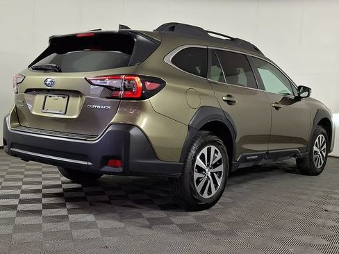 Certified 2024 Subaru Outback Premium w/ Popular Package #1A AWD/4WD image 9
