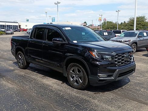 Certified 2024 Honda Ridgeline TrailSport image 1