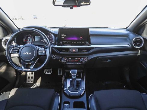 Used 2024 Kia Forte GT-Line w/ GT-Line Premium Package image 12