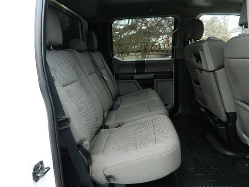 Used 2020 Ford F250 XLT w/ FX4 Off-Road Package image 22