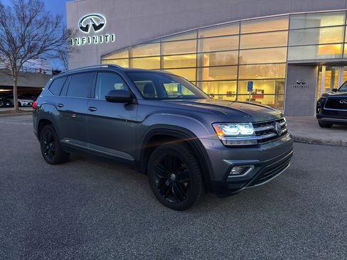 Used 2019 Volkswagen Atlas SEL image 1
