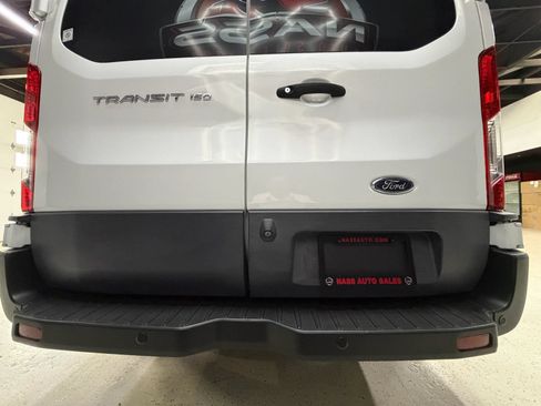 Used 2018 Ford Transit 150 XL RWD image 11