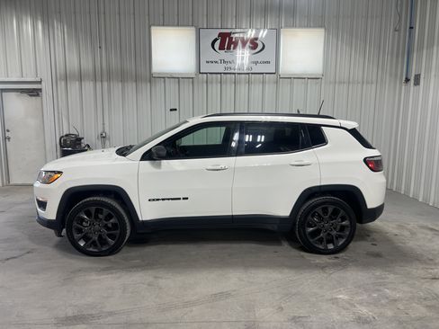 Used 2021 Jeep Compass Latitude image 17
