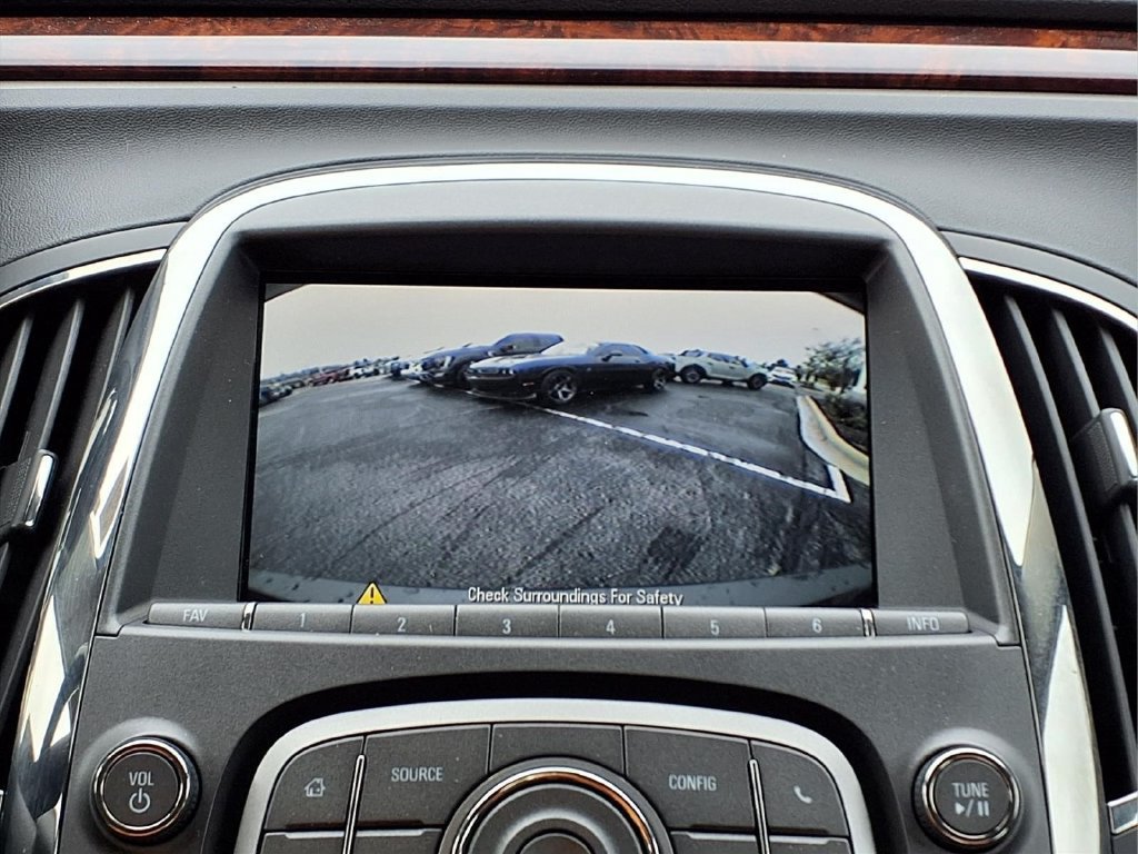Used 2013 Buick LaCrosse Leather FWD image 20