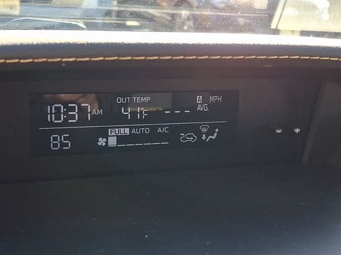 Certified 2022 Subaru Crosstrek 2.5i Sport w/ Moonroof Package image 19