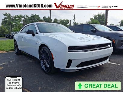 New 2025 Dodge Charger R/T w/ Sun & Sound Package