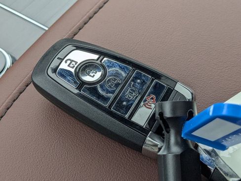 New 2026 Lincoln Aviator Reserve w/ Illumination Package image 34