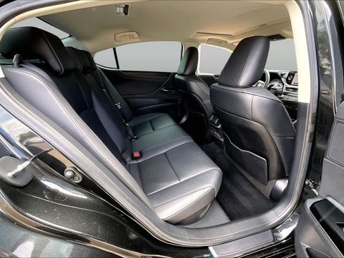 Used 2023 Lexus ES 300h w/ Premium Package FWD image 20