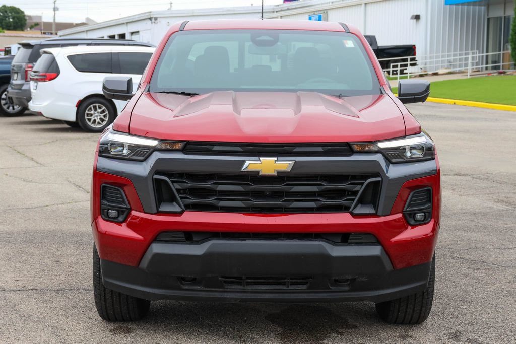 New 2026 Chevrolet Colorado LT w/ LT Convenience Package AWD/4WD image 2