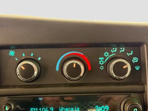 Certified 2020 Chevrolet Express 2500 Extended w/ Communications Package image 12