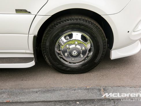 Used 2023 Mercedes-Benz Sprinter 3500 image 40