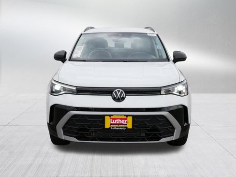 Used 2025 Volkswagen Taos S AWD/4WD image 2