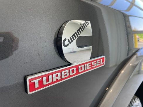Used 2022 RAM 2500 Laramie AWD/4WD image 6