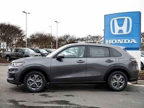 New 2027 Honda HR-V LX image 5