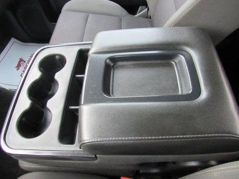 Used 2018 Chevrolet Silverado 1500 LT image 23