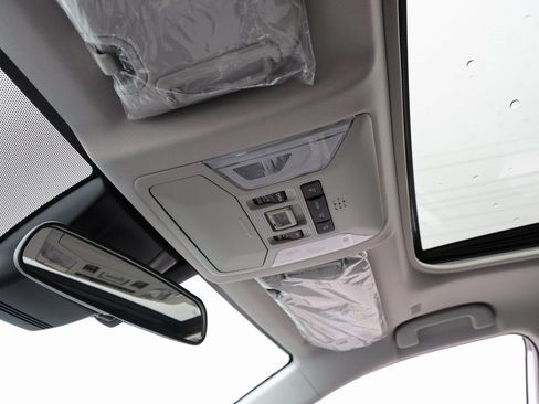 Certified 2025 Toyota RAV4 XLE Premium image 23