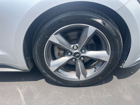 Used 2015 Ford Mustang Convertible w/ Equipment Group 051A RWD image 12