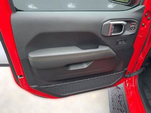 New 2025 Jeep Gladiator Sport image 29