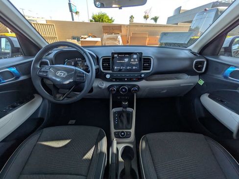 New 2026 Hyundai Venue SEL FWD image 25