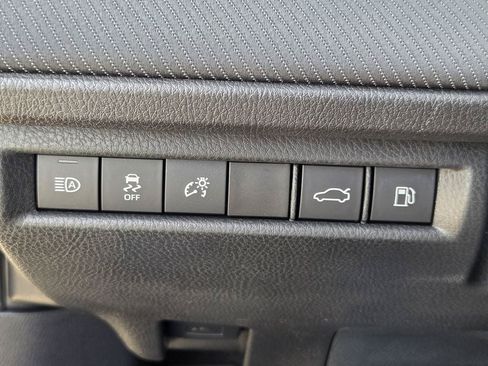 Used 2025 Toyota Camry SE FWD image 25