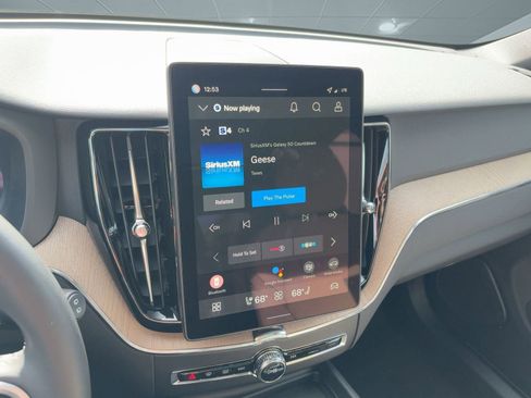 New 2026 Volvo XC60 B5 Plus w/ Climate Package image 23