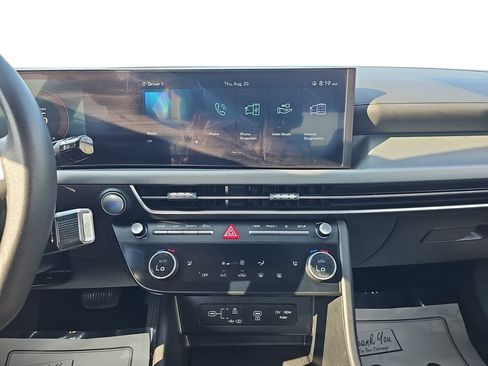 Used 2025 Hyundai Sonata SEL FWD image 20