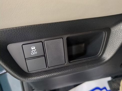 New 2025 Honda HR-V LX image 39