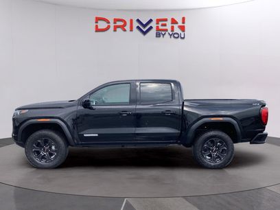 New 2025 GMC Canyon Elevation w/ Convenience Package