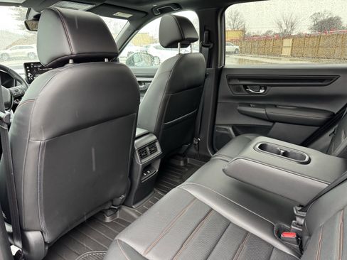 Used 2025 Honda CR-V Sport-L image 32