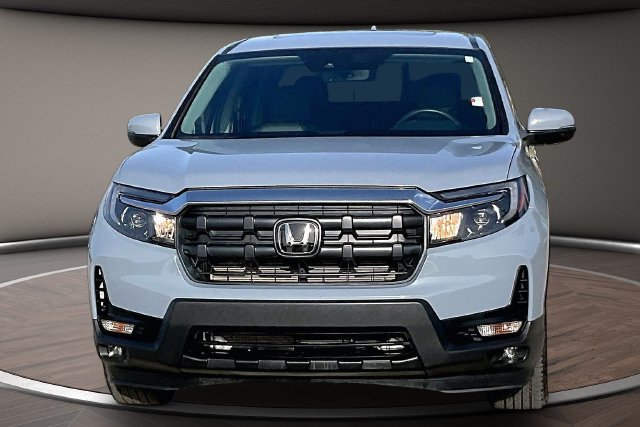 Used 2025 Honda Ridgeline RTL image 3