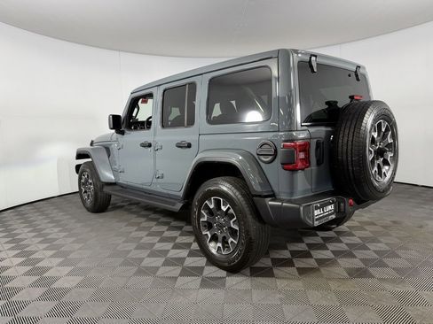 Certified 2024 Jeep Wrangler Sahara w/ Technology Group image 9
